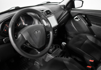 Подержанный автомобиль LADA (ВАЗ) Granta Liftback 2023 года (9 фото)