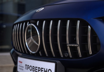 Подержанный автомобиль Mercedes-Benz AMG GT Liftback 2019 года (13 фото)