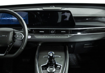 Подержанный автомобиль Chery Tiggo 7 Pro Max 2024 года (14 фото)