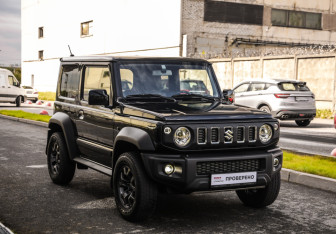 Подержанный автомобиль Suzuki Jimny 2020 года (5 фото)