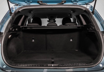 Подержанный автомобиль Kia Ceed Wagon 2022 года (29 фото)