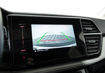 Подержанный автомобиль Jetta VS5 2022 года (15 фото)