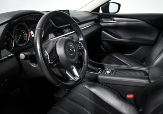 Подержанный автомобиль Mazda 6 Sedan 2020 года (9 фото)