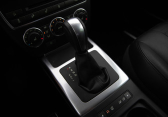 Подержанный автомобиль Land Rover Freelander 2014 года (11 фото)