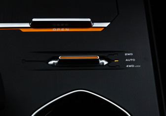 Подержанный автомобиль Changan UNI-K 2023 года (20 фото)