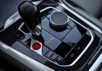 Подержанный автомобиль BMW X5 M 2021 года (28 фото)