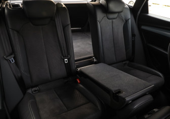 Подержанный автомобиль Audi Q5 2020 года (28 фото)