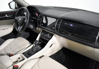 Подержанный автомобиль Skoda Kodiaq 2019 года (14 фото)