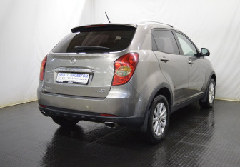 Подержанный автомобиль SsangYong Actyon 2011 года (5 фото)