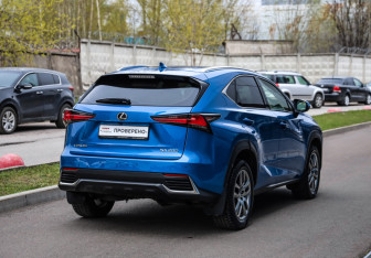 Подержанный автомобиль Lexus NX 2019 года (6 фото)
