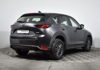 Подержанный автомобиль Mazda CX-5 2019 года (5 фото)