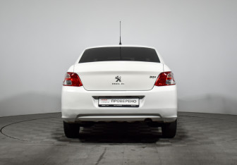 Подержанный автомобиль Peugeot 301 2013 года (6 фото)