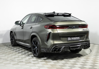 Подержанный автомобиль BMW X6 M 2021 года (7 фото)