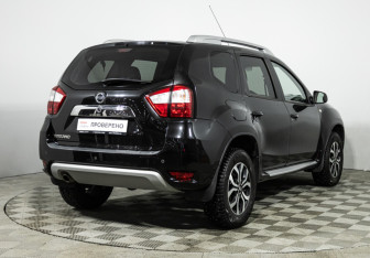 Подержанный автомобиль Nissan Terrano 2018 года (5 фото)