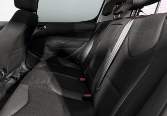 Подержанный автомобиль Peugeot 308 Hatchback 2010 года (12 фото)