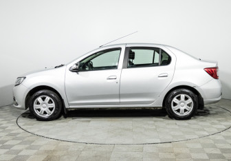 Подержанный автомобиль Renault Logan Sedan 2015 года (8 фото)