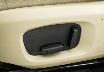 Подержанный автомобиль Land Rover Range Rover Evoque 2018 года (15 фото)