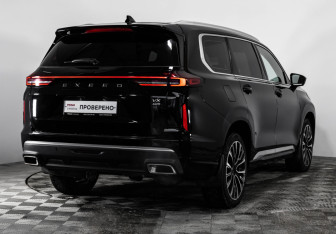 Подержанный автомобиль Exeed VX 2022 года (5 фото)