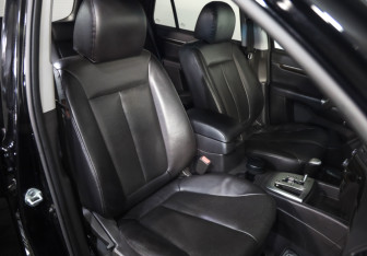 Подержанный автомобиль Hyundai Santa Fe 2011 года (22 фото)