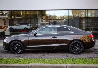 Подержанный автомобиль Audi A5 Coupe 2013 года (8 фото)