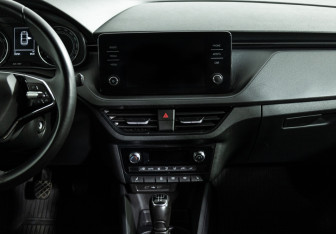 Подержанный автомобиль Skoda Rapid Liftback 2020 года (14 фото)