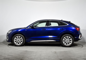 Подержанный автомобиль Audi Q3 Sportback 2020 года (9 фото)