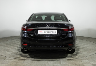 Подержанный автомобиль Mazda 6 Sedan 2018 года (6 фото)