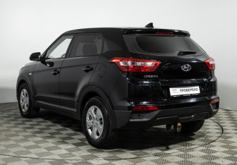 Подержанный автомобиль Hyundai Creta 2017 года (7 фото)