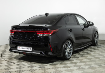 Подержанный автомобиль Kia Rio Sedan 2021 года (5 фото)