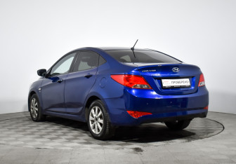 Подержанный автомобиль Hyundai Solaris Sedan 2016 года (7 фото)