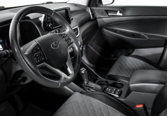 Подержанный автомобиль Hyundai Tucson 2019 года (9 фото)