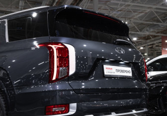Подержанный автомобиль Hyundai Palisade 2021 года (11 фото)
