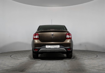 Подержанный автомобиль Renault Logan Sedan 2021 года (6 фото)