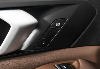 Подержанный автомобиль BMW X5 2019 года (19 фото)