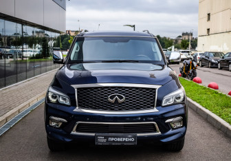 Подержанный автомобиль Infiniti QX80 2017 года (3 фото)