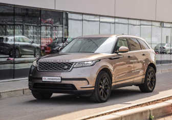Подержанный автомобиль Land Rover Range Rover Velar 2018 года (3 фото)