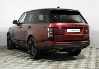 Подержанный автомобиль Land Rover Range Rover 2021 года (7 фото)