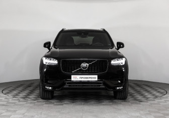 Подержанный автомобиль Volvo XC90 2021 года (3 фото)