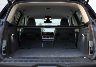 Подержанный автомобиль BMW X5 2019 года (35 фото)