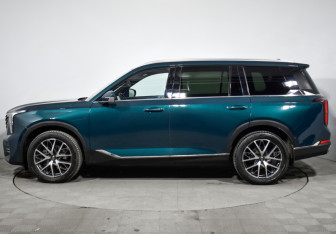 Подержанный автомобиль GAC GS8 2023 года (8 фото)