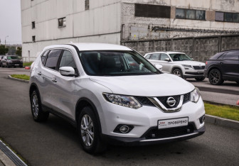 Подержанный автомобиль Nissan X-Trail 2018 года (5 фото)