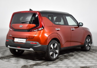 Подержанный автомобиль Kia Soul 2019 года (5 фото)
