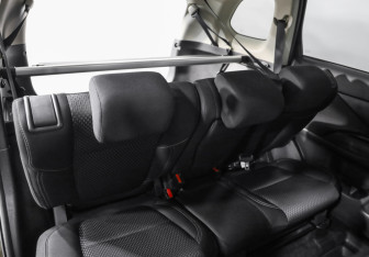 Подержанный автомобиль Mitsubishi Outlander 2020 года (24 фото)
