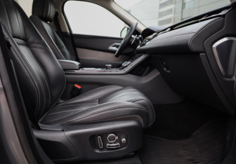 Подержанный автомобиль Land Rover Range Rover Velar 2019 года (26 фото)