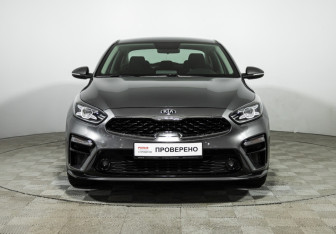 Подержанный автомобиль Kia Cerato Sedan 2020 года (2 фото)