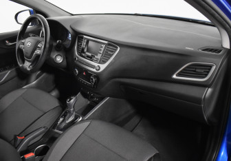 Подержанный автомобиль Hyundai Solaris Sedan 2017 года (12 фото)