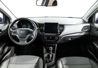 Подержанный автомобиль Hyundai Solaris Sedan 2021 года (13 фото)