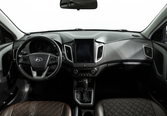 Подержанный автомобиль Hyundai Creta 2018 года (13 фото)
