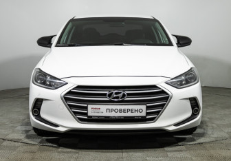 Подержанный автомобиль Hyundai Elantra Sedan 2017 года (2 фото)