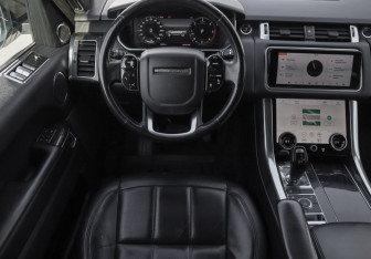Подержанный автомобиль Land Rover Range Rover Sport 2018 года (13 фото)
